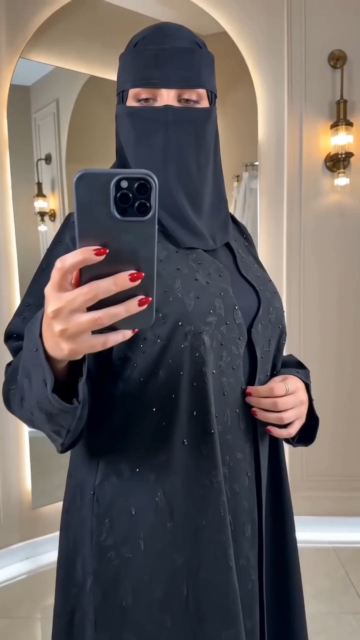 عباية سيدة الخليج
